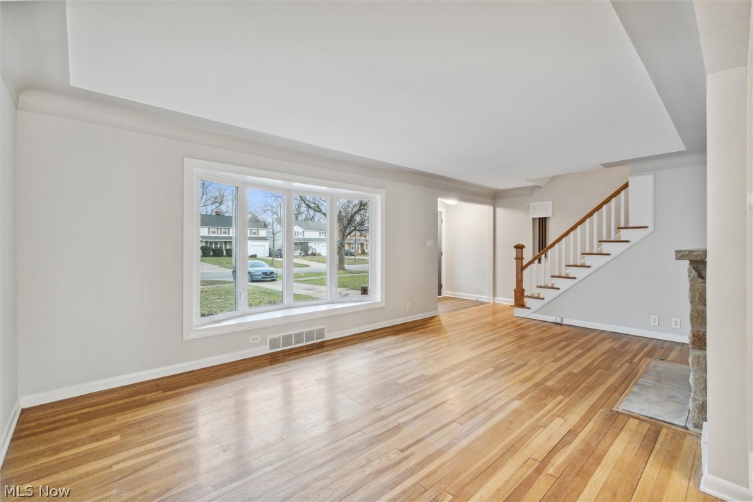 1224 Brainard Road Lyndhurst, OH 44124 - Photo 6 of 27