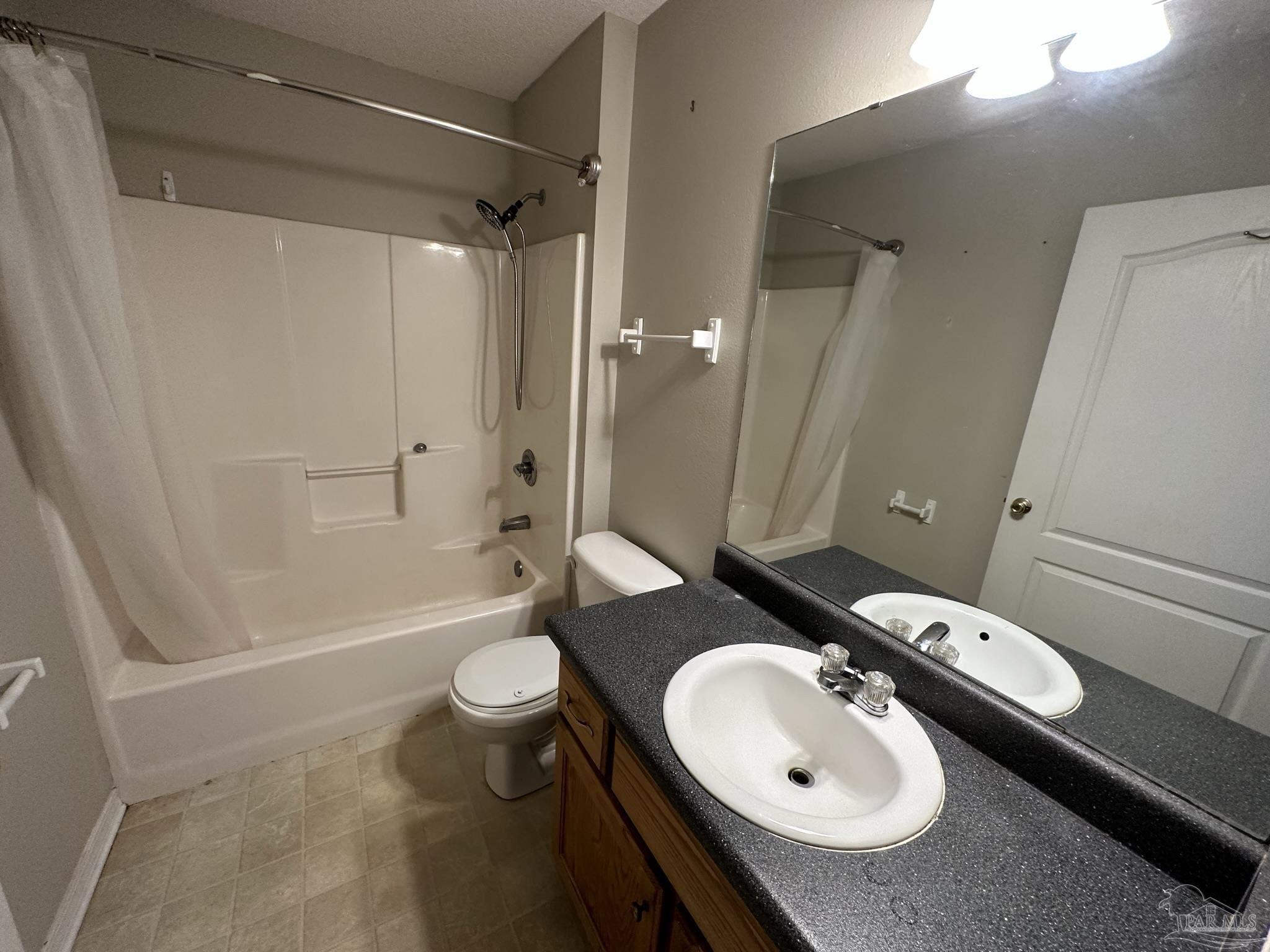 7269 Bogey Lane Milton, FL 32570 - Photo 13 of 22