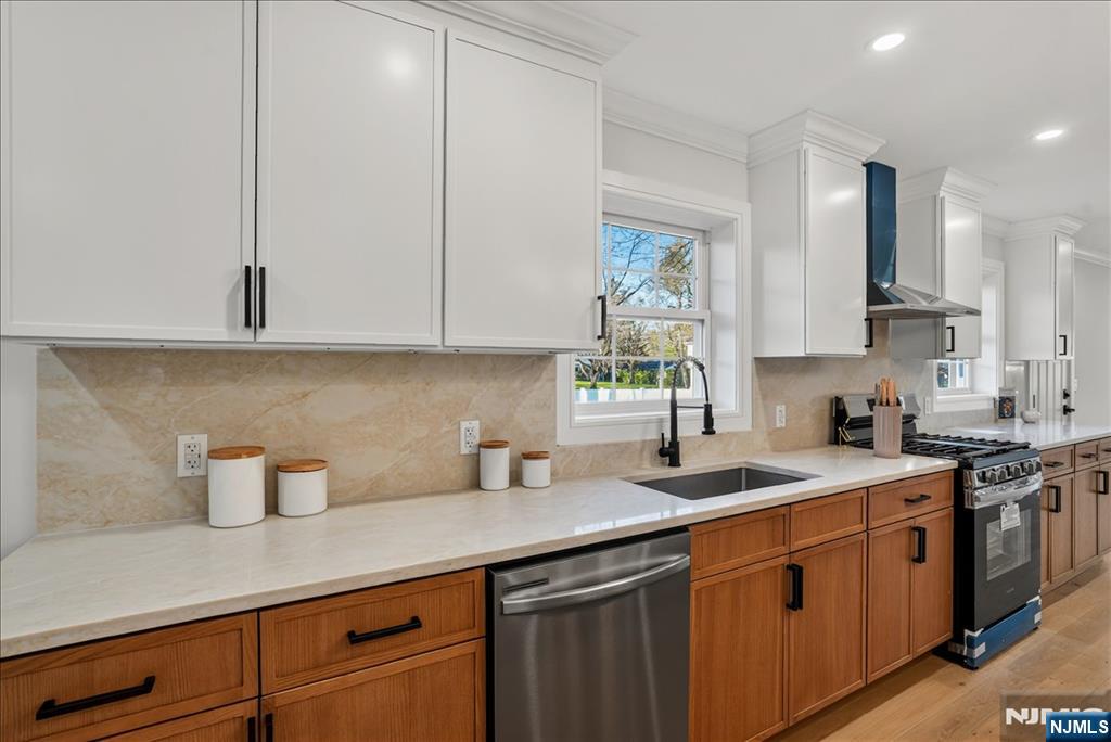 56 Manor Road Harrington Park, NJ 07640 - Photo 20 of 46