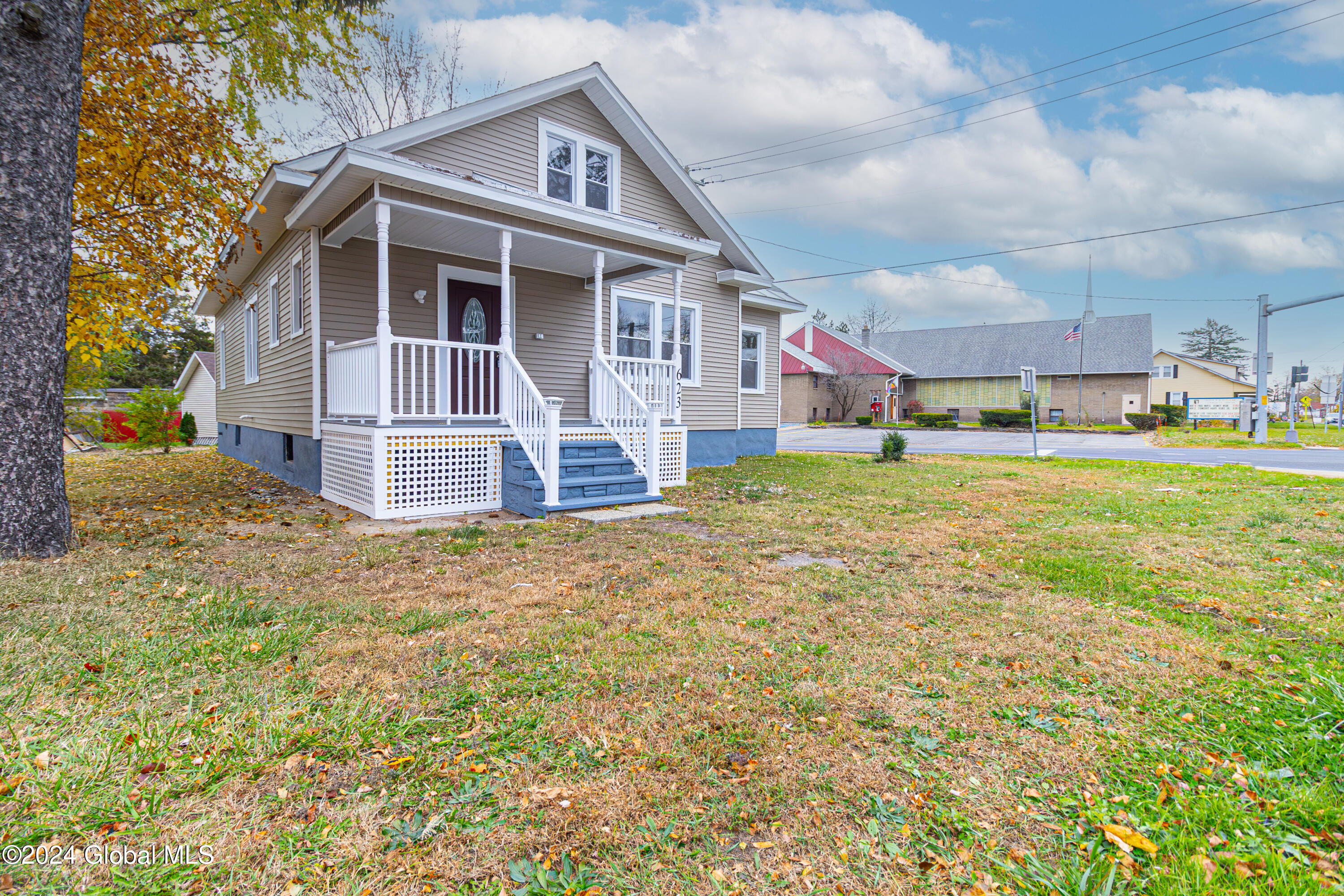 623 Curry Road Rotterdam, NY 12306 - Photo 2 of 30 IMG_4376-Enhanced-NR