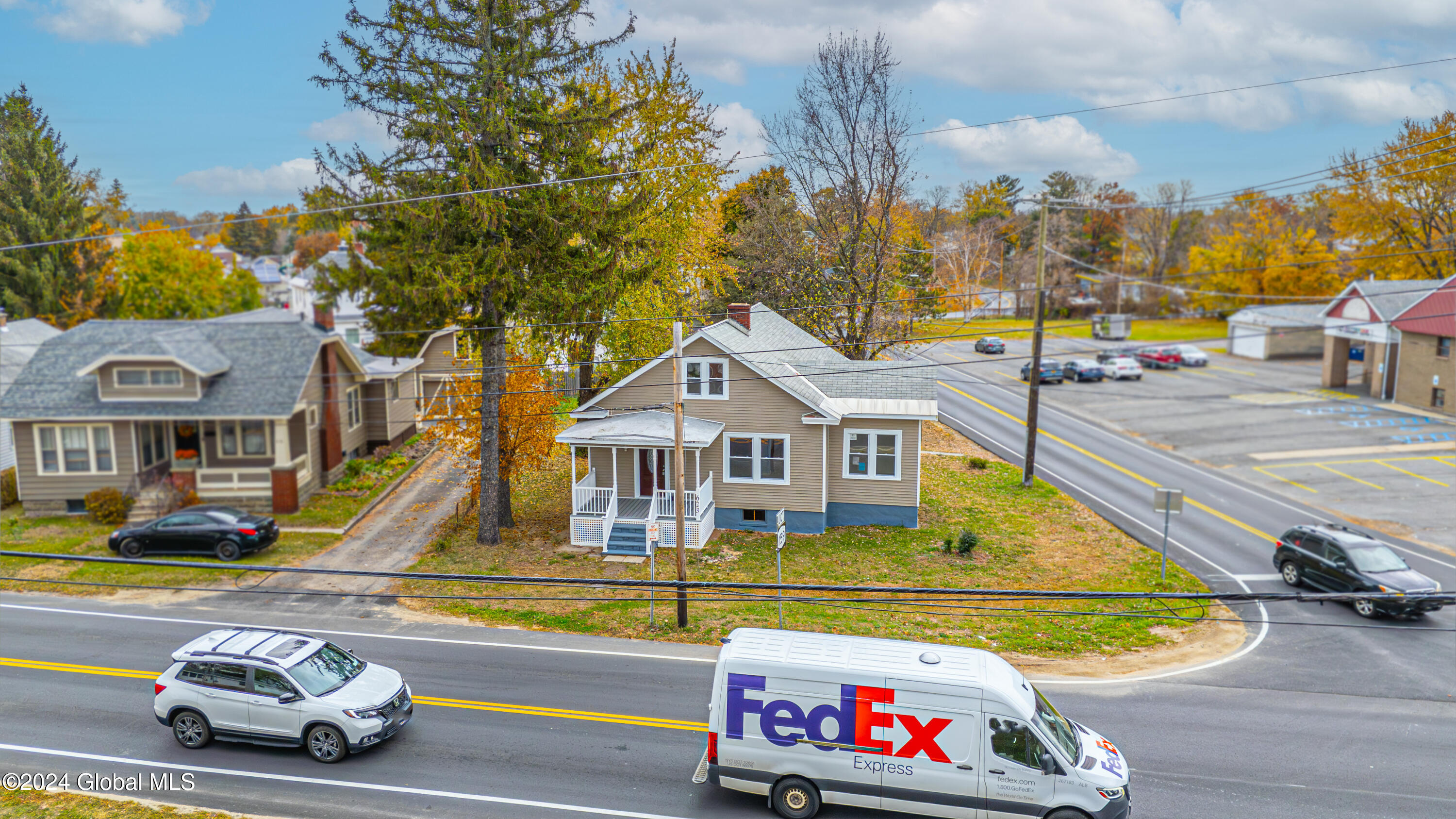623 Curry Road Rotterdam, NY 12306 - Photo 28 of 30 DJI_20241104132954_0053_D-Enhanced-NR