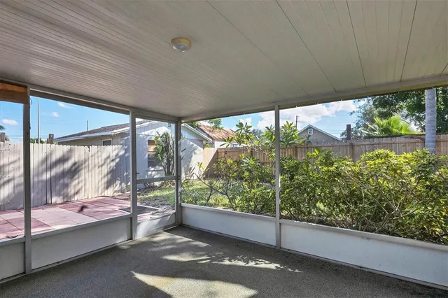 $349,900 | 25 1st Avenue, Englewood, FL 34223