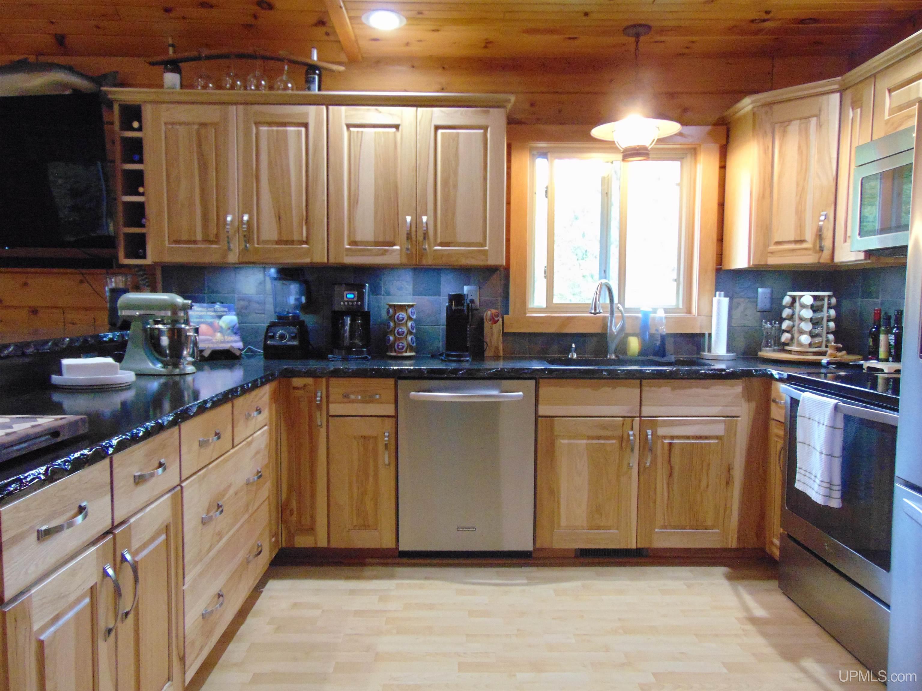 2792 County Line Road Vulcan, MI 49892 - Photo 19 of 99