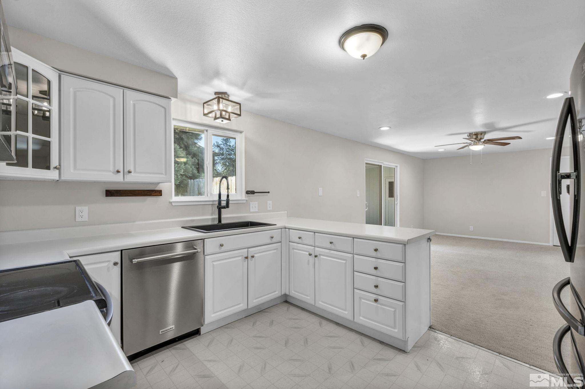 2931 Randolph Court Reno, NV 89502 - Photo 18 of 38 Photo 18