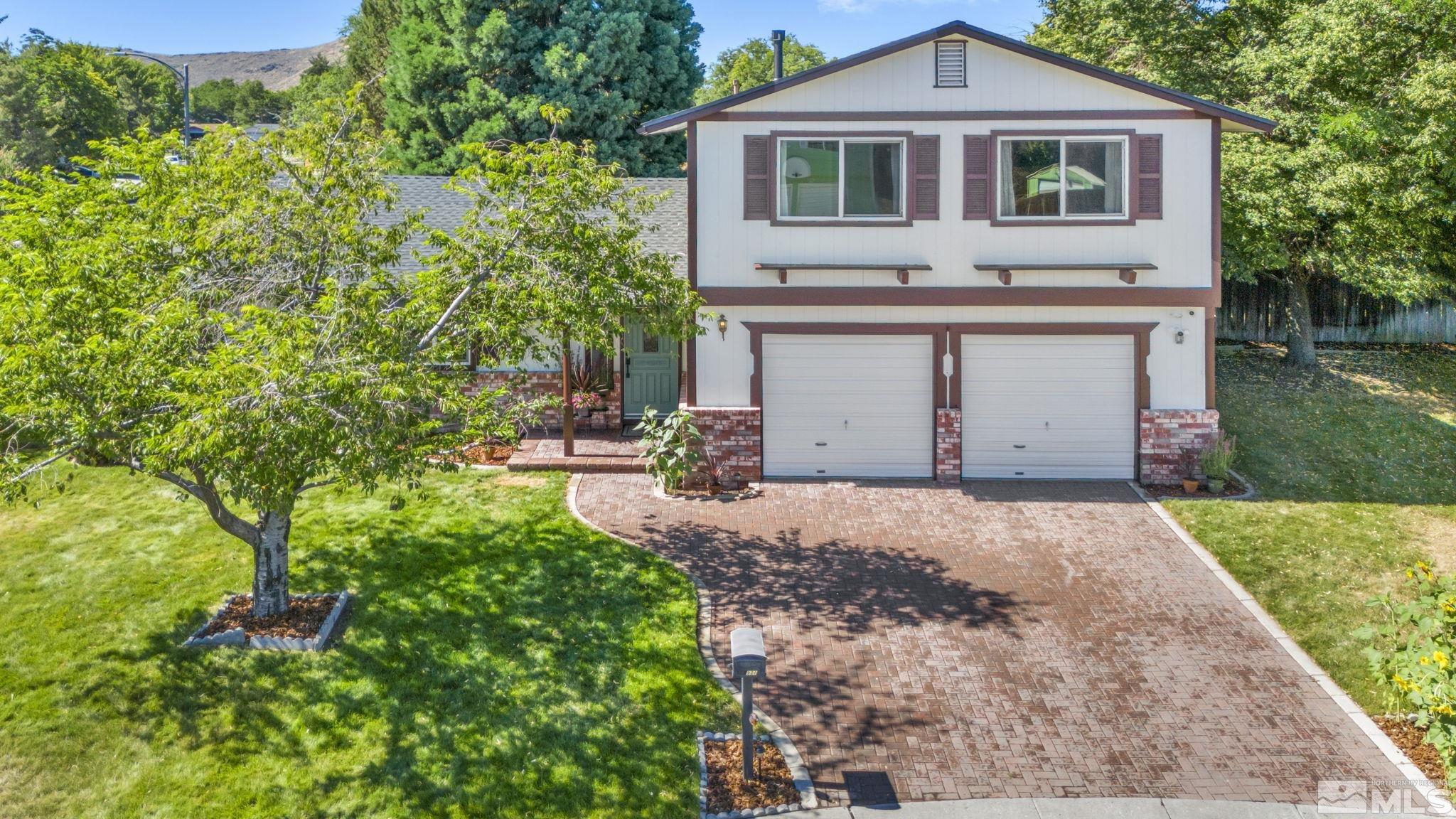 2931 Randolph Court Reno, NV 89502 - Photo 4 of 38 Photo 4