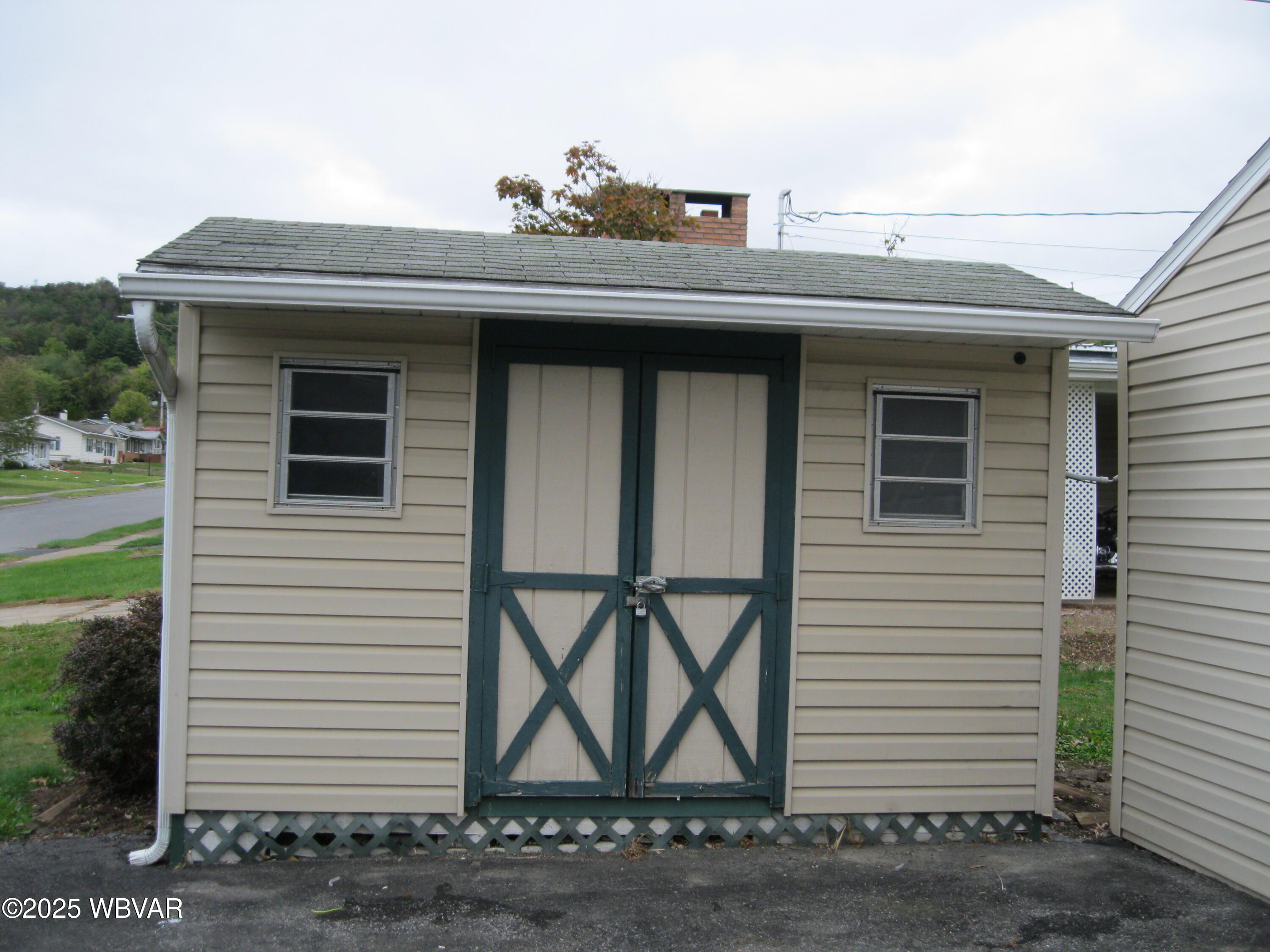 2445 Ritchey Street Williamsport, PA 17701 - Photo 10 of 11 WORKSHOP