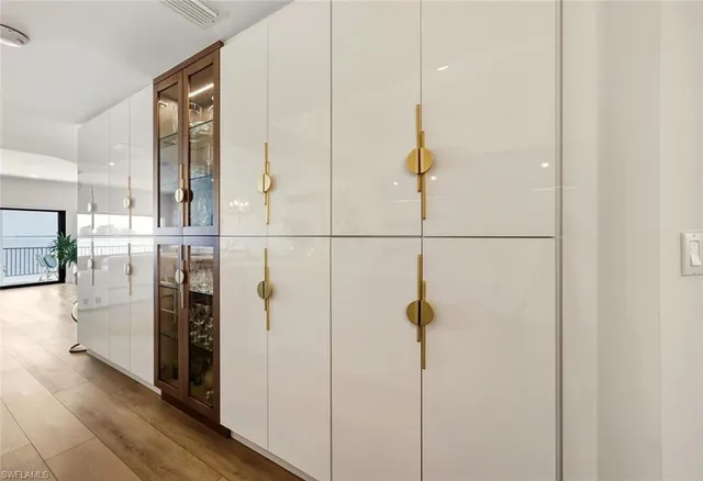 $1,199,000 | 601 La Peninsula Boulevard, Unit 601, Naples, FL 34113