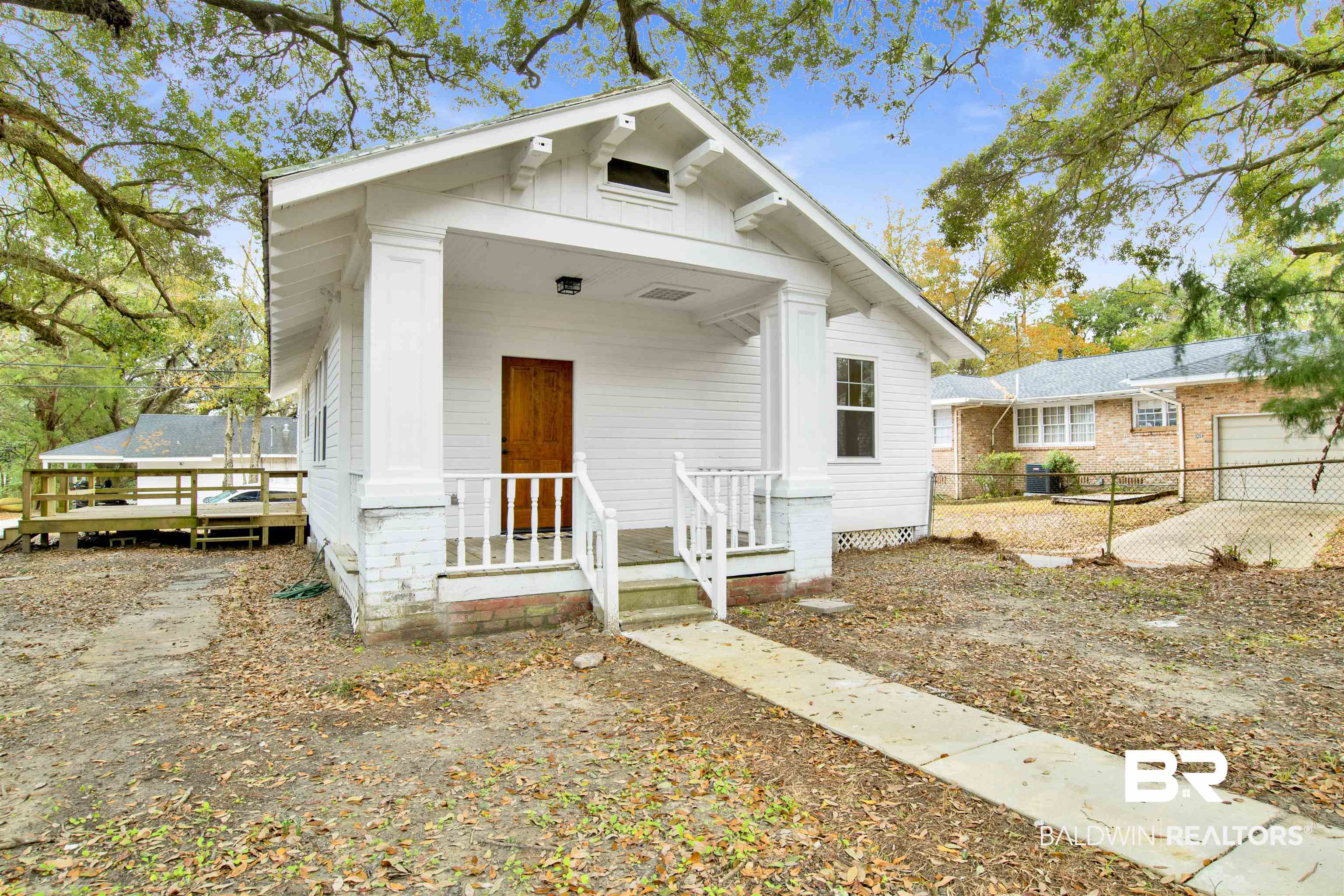302 1st Street Mobile, AL 36611 - Photo 2 of 28 Bungalow-style home with covered porch