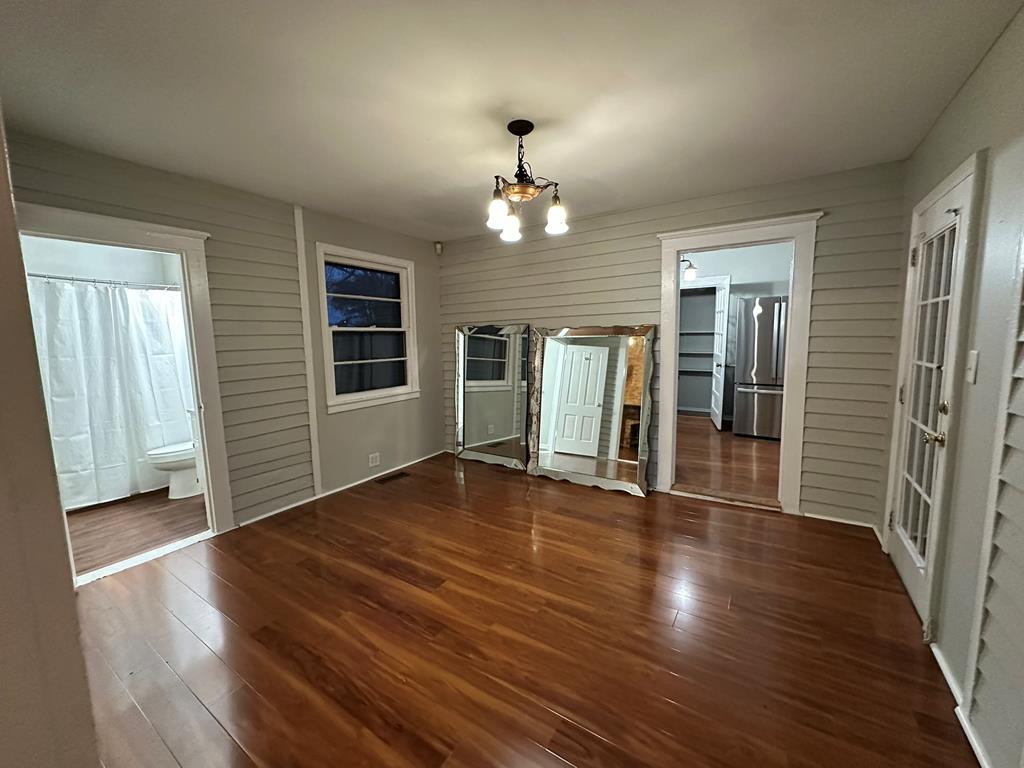 800 2nd Avenue Columbus, GA 31901 - Photo 11 of 30 Breakfast room (2)