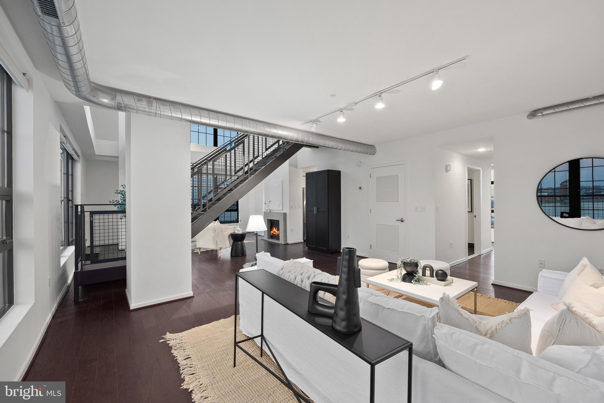 1200 Steuart Street, Unit 1915 Baltimore, MD 21230 - Photo 15 of 74