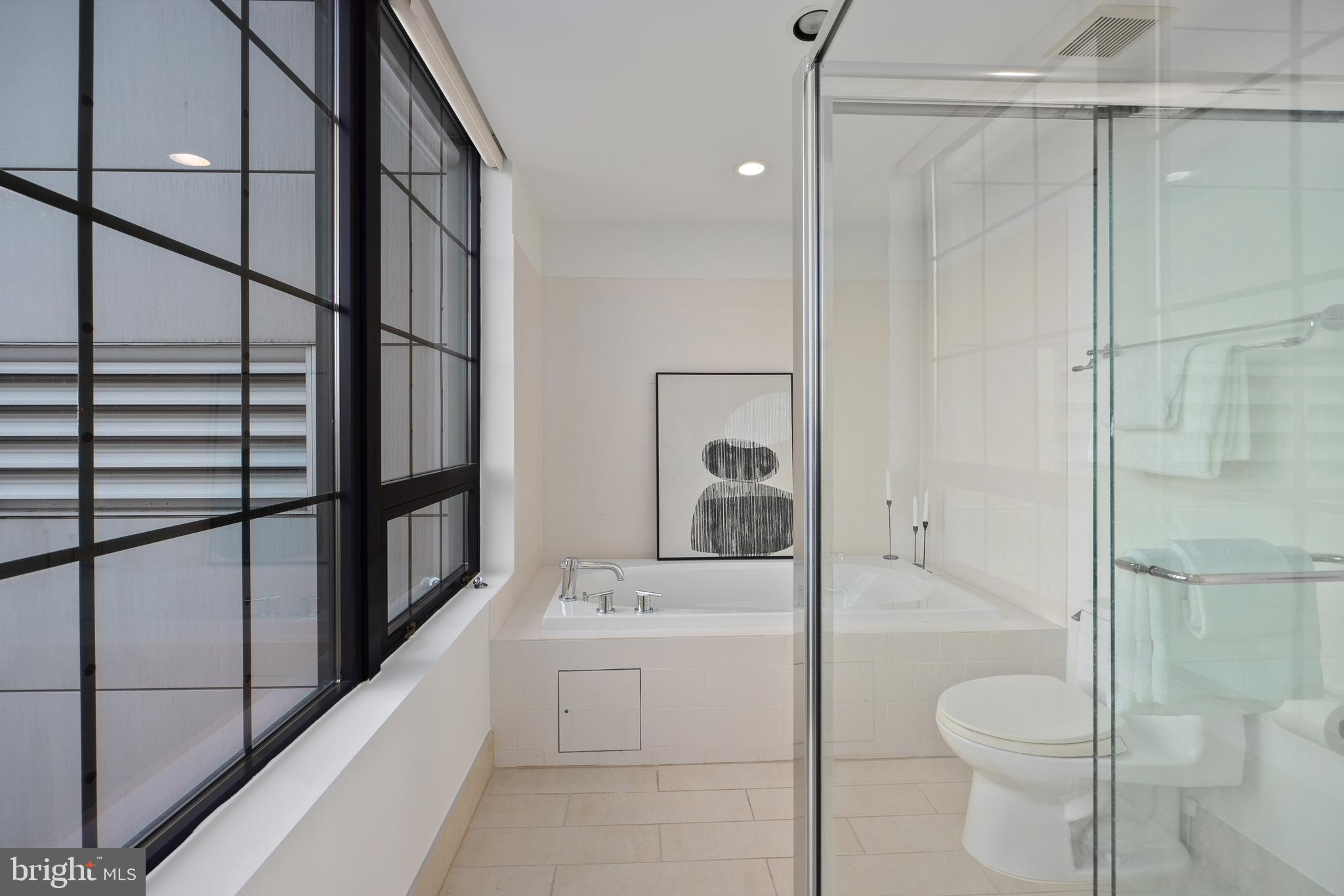 1200 Steuart Street, Unit 1915 Baltimore, MD 21230 - Photo 37 of 74