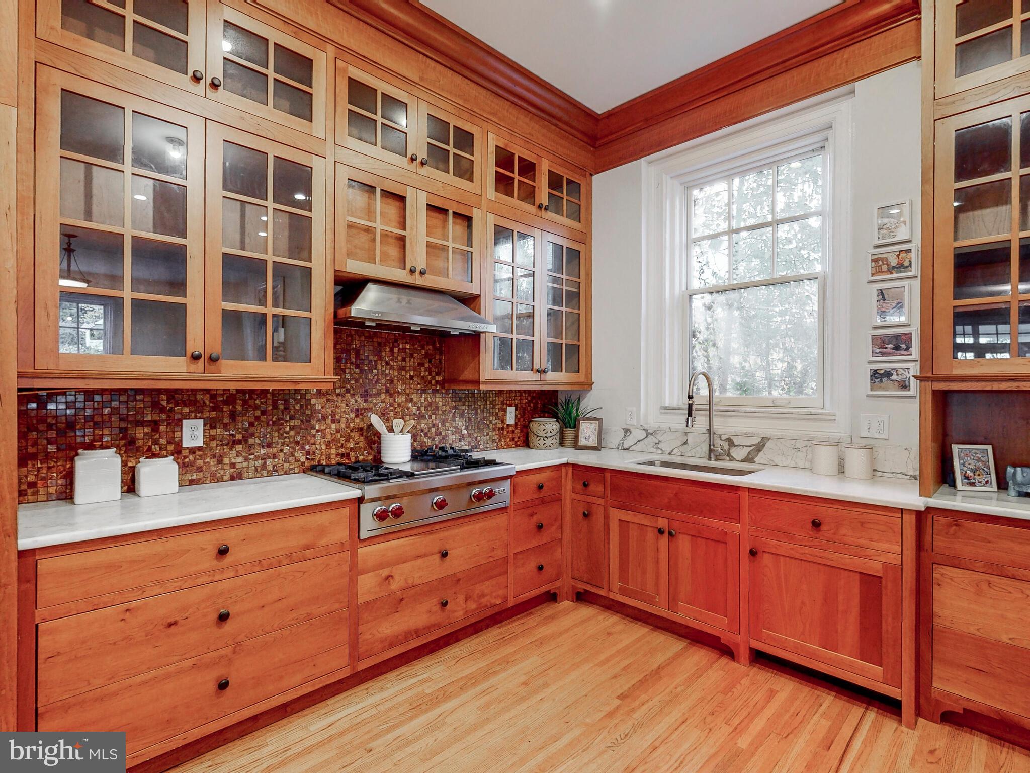 218 Ridgewood Road Baltimore, MD 21210 - Photo 11 of 79