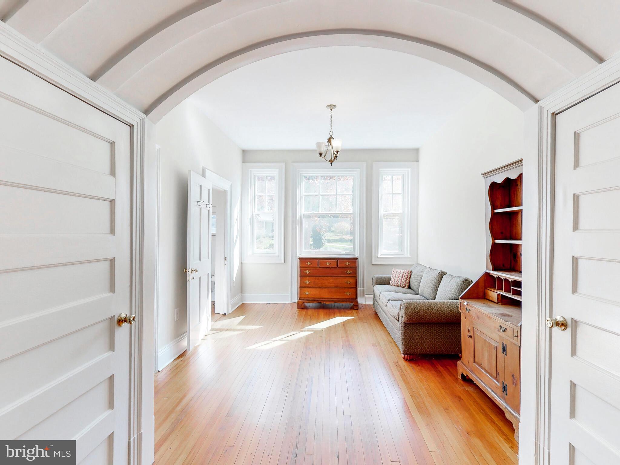 218 Ridgewood Road Baltimore, MD 21210 - Photo 39 of 79