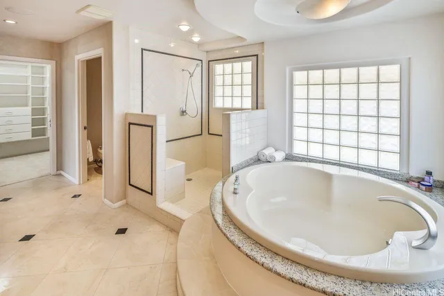 $2,995,000 | 55 Poipu Drive, Honolulu, HI 96825