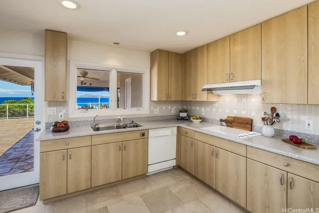 $2,995,000 | 55 Poipu Drive, Honolulu, HI 96825