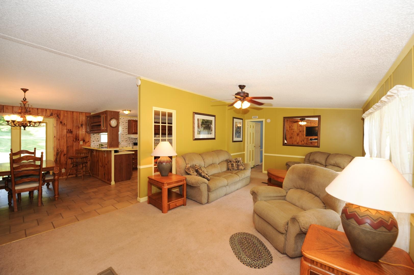 906 South Shiloh Road Seymour, TN 37865 - Photo 4 of 32 Over 1900 sq. ft.