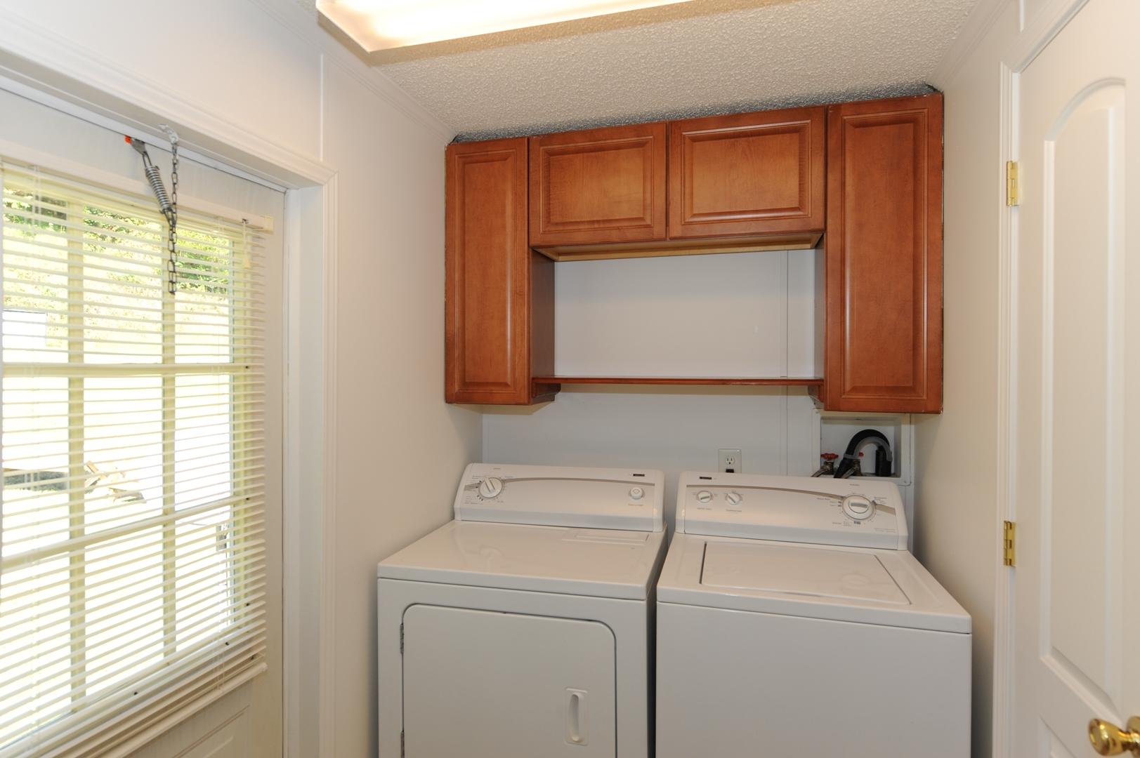 906 South Shiloh Road Seymour, TN 37865 - Photo 31 of 32 Laundry Room