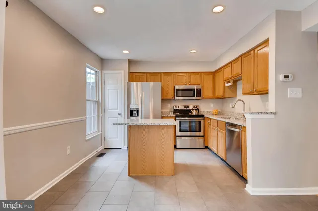 $2,500 | 5326 Castlestone Drive, Baltimore, MD 21237