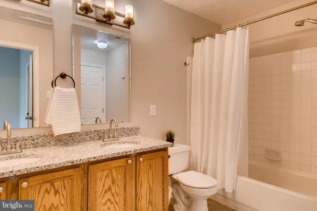 $2,500 | 5326 Castlestone Drive, Baltimore, MD 21237