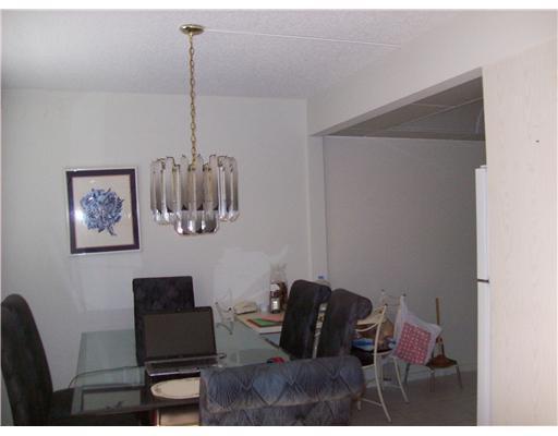 3015 Hythe A, Unit 3015 Boca Raton, FL 33434 - Photo 4 of 9 Additional Photo