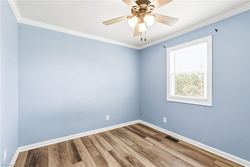 1547 Siloam Road Mount Airy, NC 27030 - Photo 9 of 28