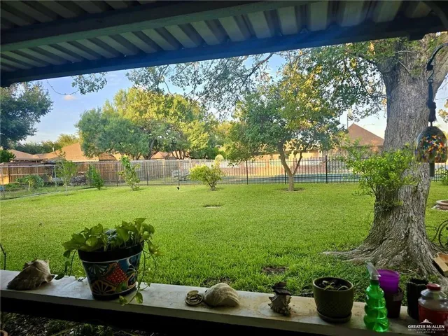 $1,500 | 1813 East 23rd Place, Mission, TX 78574