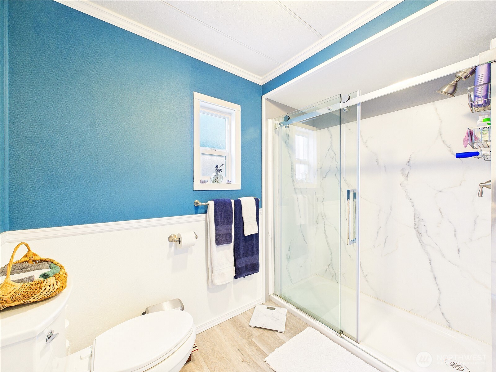 4805 Cushman Road Northeast, Unit 56 Olympia, WA 98506 - Photo 26 of 30 a bathroom with a sink toilet and shower