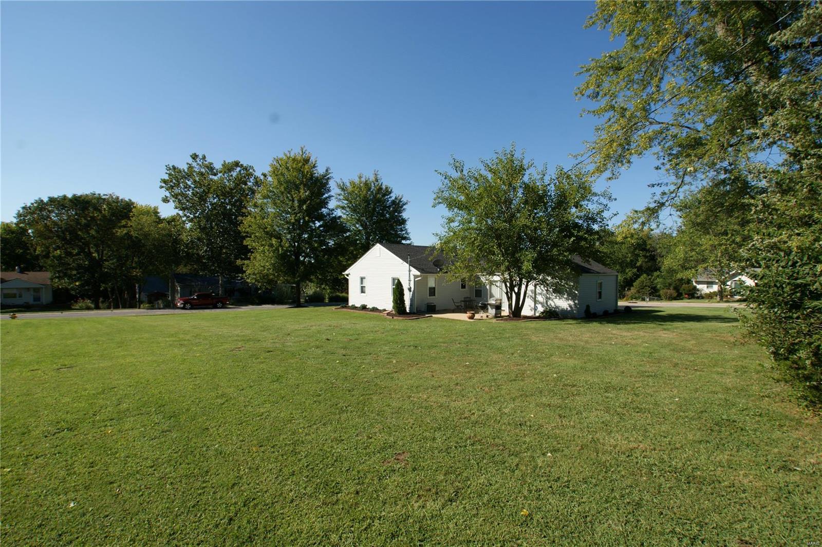 149 Mockingbird Lane Ballwin, MO 63021 - Photo 24 of 29 Gallery Image 24