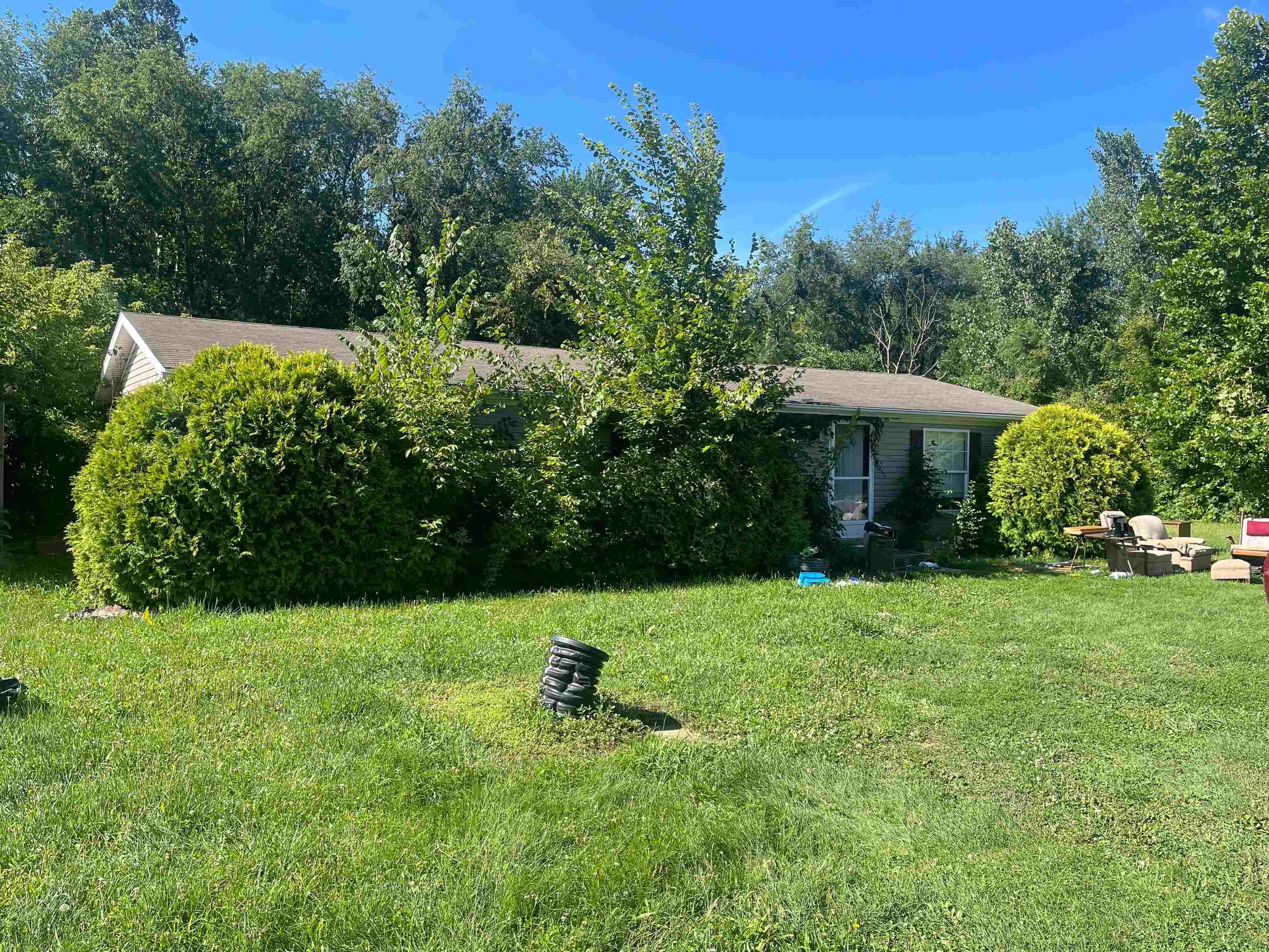 49 East Levi Lee Road Warsaw, IN 46582 - Photo 1 of 6 Gallery Image 1