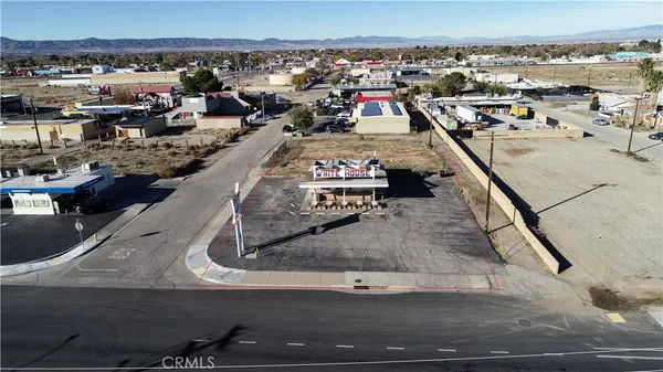 $350,000 | 44431 Division Street, Lancaster, CA 93534