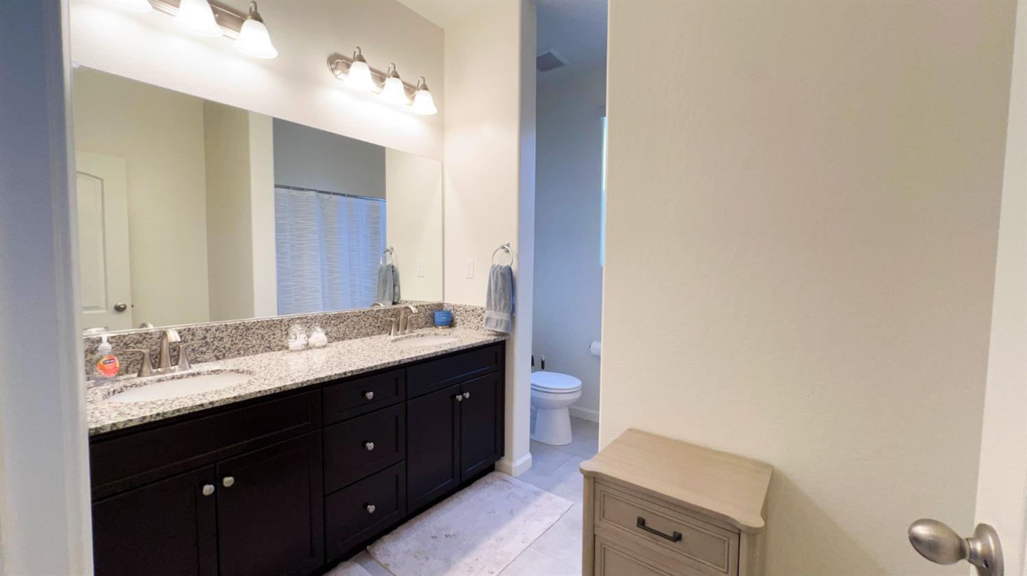 358 Rebel Street Reedley, CA 93654 - Photo 19 of 33