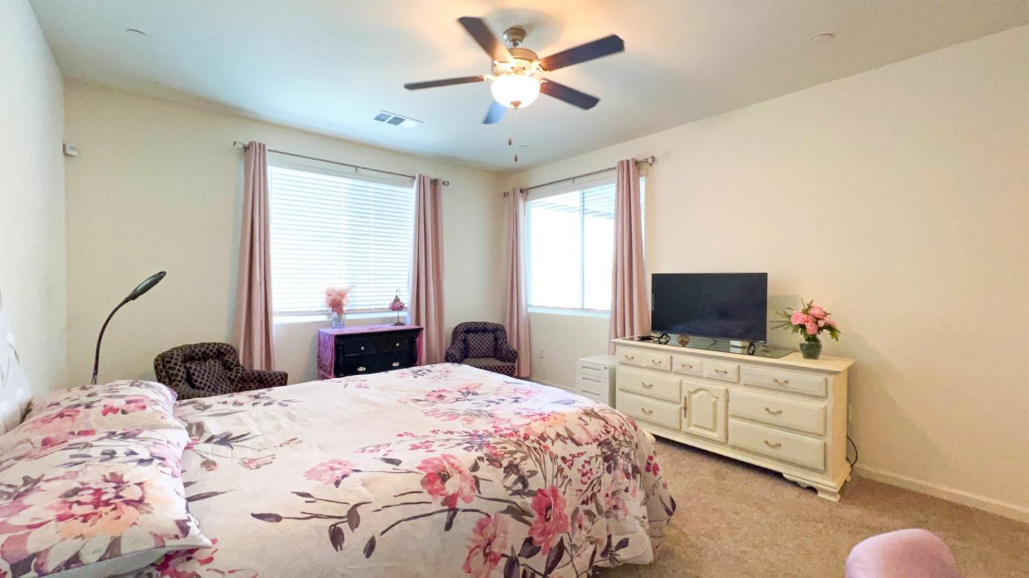 358 Rebel Street Reedley, CA 93654 - Photo 22 of 33