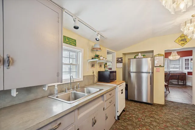 $165,000 | 3493 East Michigan Avenue, Jackson, MI 49203