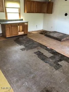 $59,900 | 966 Coleman Lane, Galax, VA 24333