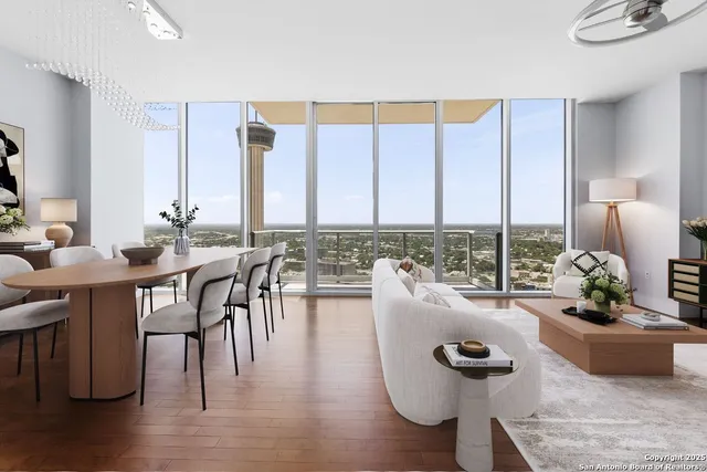 $579,000 | 610 East Market Street, Unit 2811, San Antonio, TX 78205
