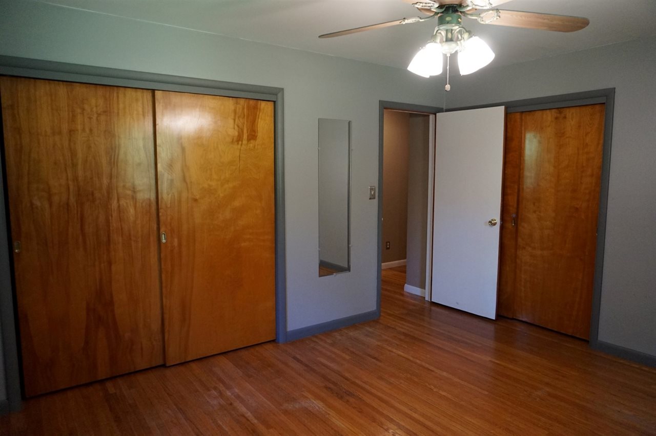 1546 Outer Lake Road Princeton, IN 47670 - Photo 9 of 23 Gallery Image 9