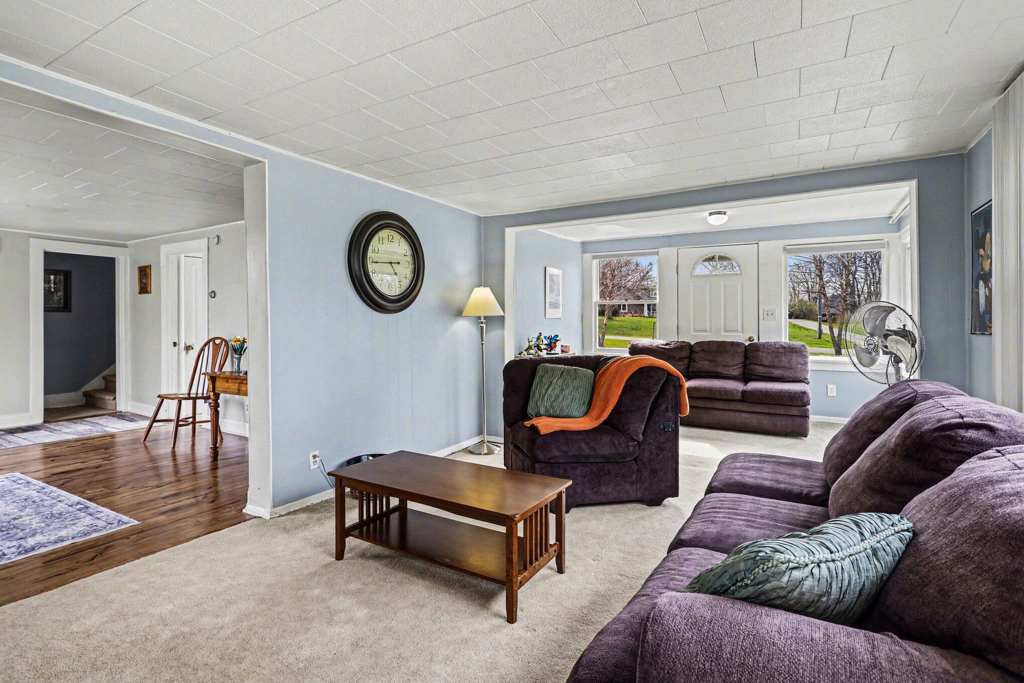8263 South Scottdale Road Berrien Springs, MI 49103 - Photo 23 of 33 Living Room