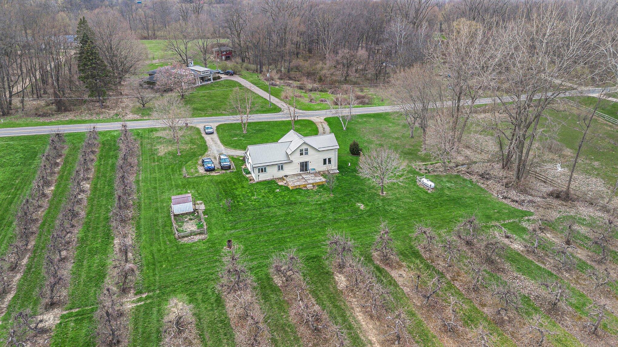 8263 South Scottdale Road Berrien Springs, MI 49103 - Photo 10 of 33 Exterior of Home