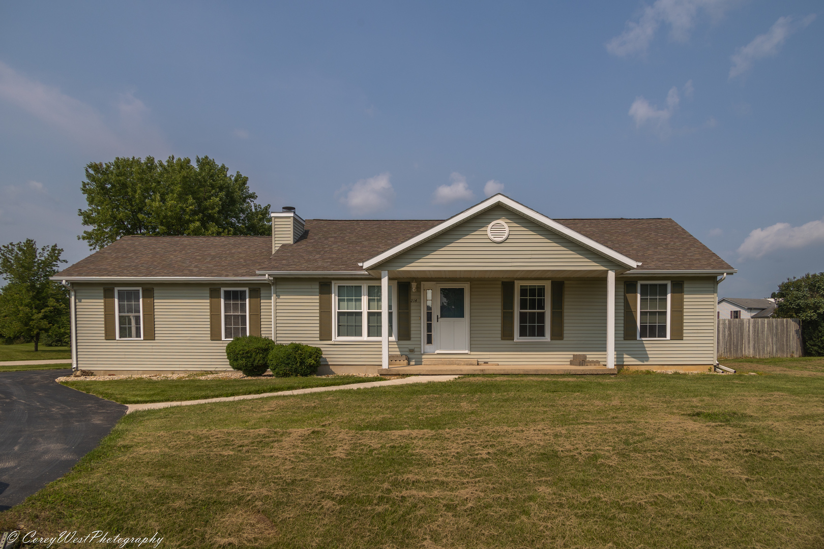 214 Windmill Drive Rochelle, IL 61068 - Photo 1 of 34