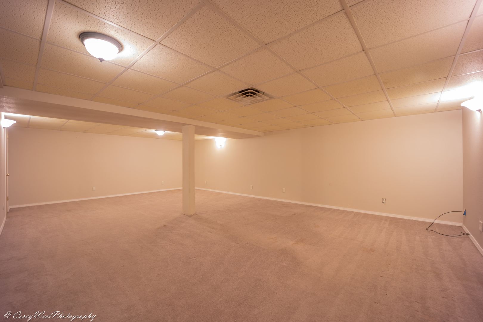 214 Windmill Drive Rochelle, IL 61068 - Photo 19 of 34