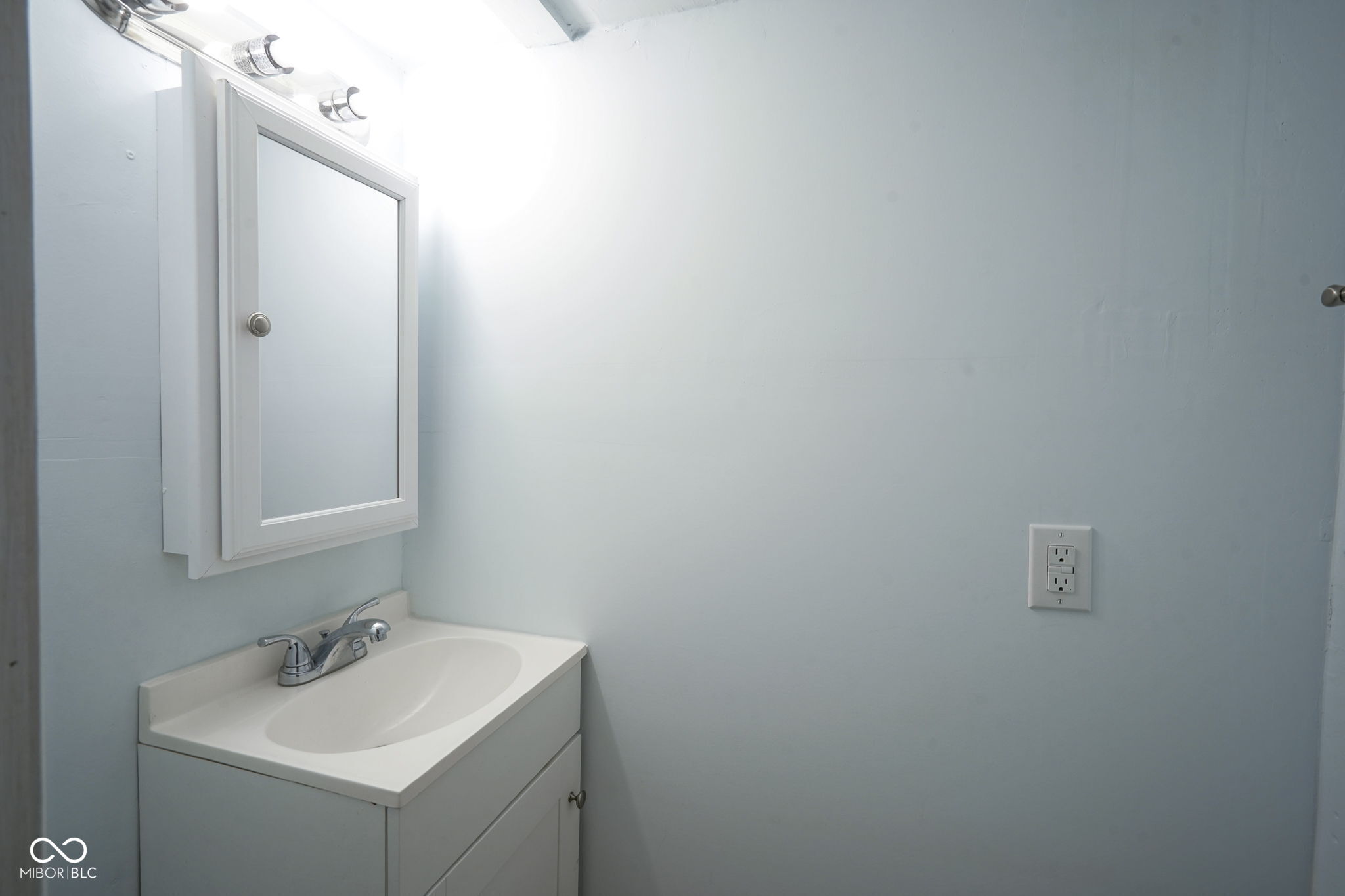 2012 George Street Anderson, IN 46016 - Photo 9 of 21