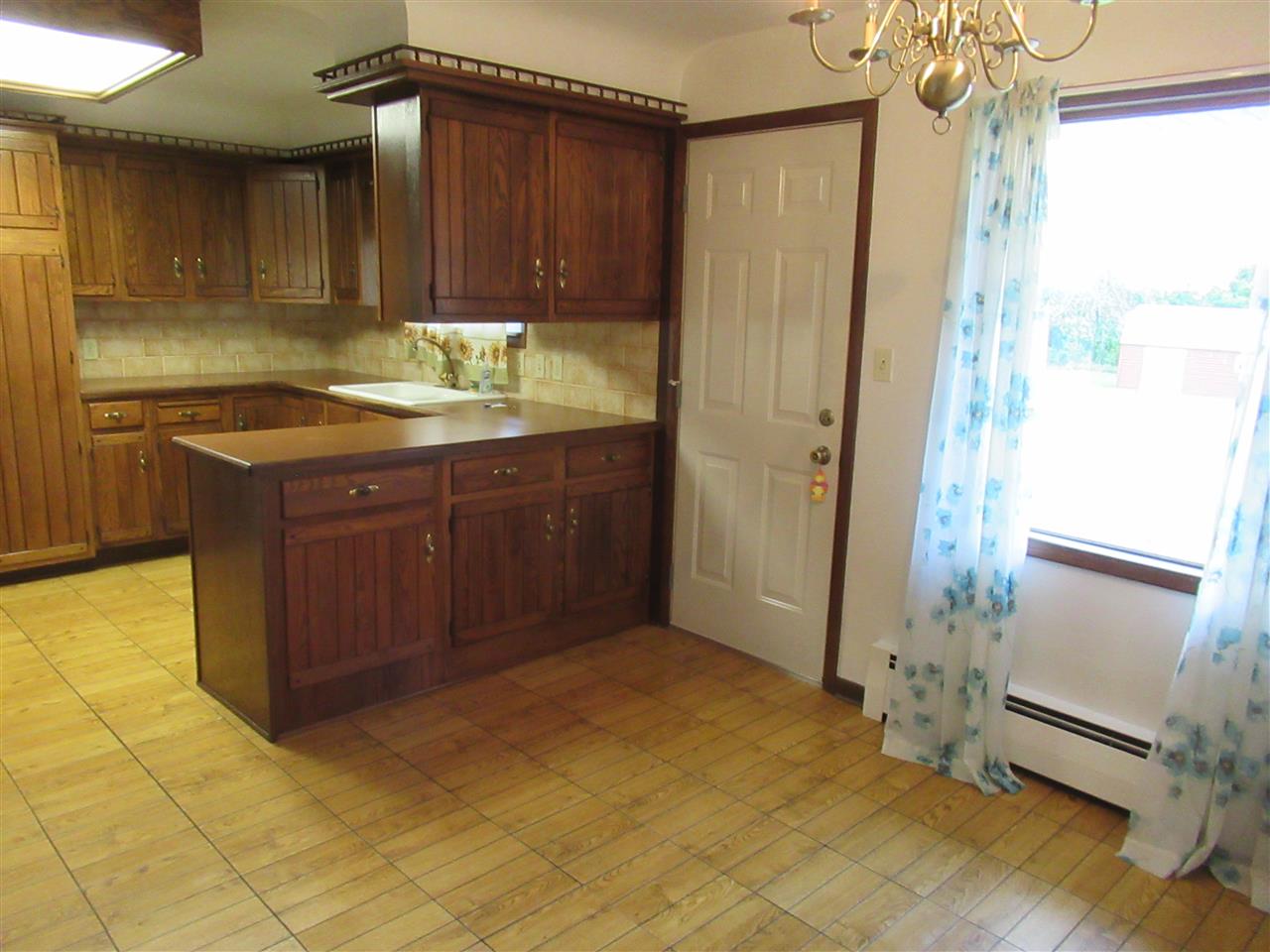 5103 East Mt Morris Road Mount Morris, MI 48458 - Photo 14 of 44 50053290-13.JPG