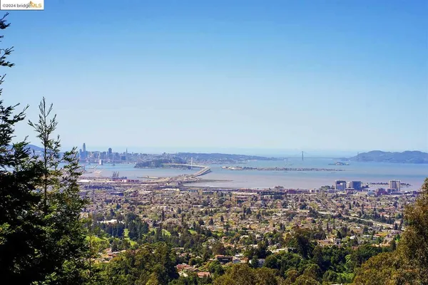 $250,000 | 15010 Broadway Terrace, Oakland, CA 94611