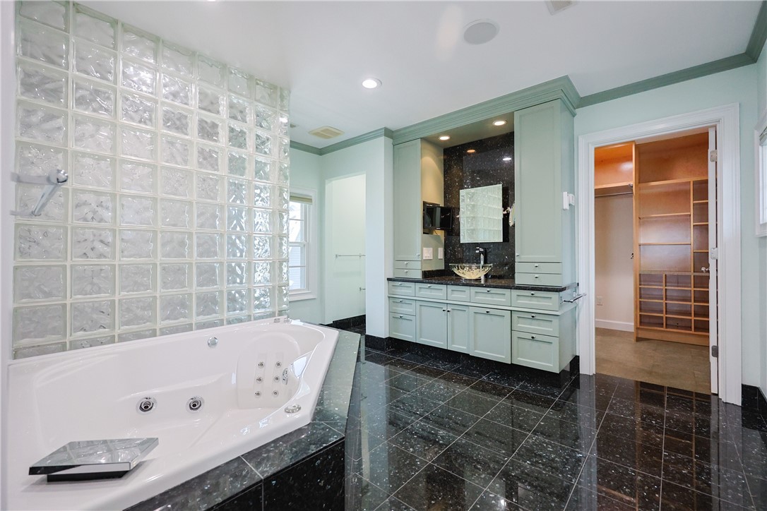 181 Janice Road Warwick, RI 02886 - Photo 29 of 42 Gallery Image 29