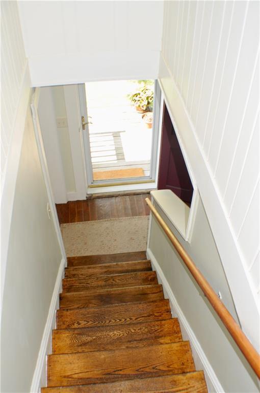 4 Spring Street Kennebunk, ME 04043 - Photo 24 of 31 Wood treads