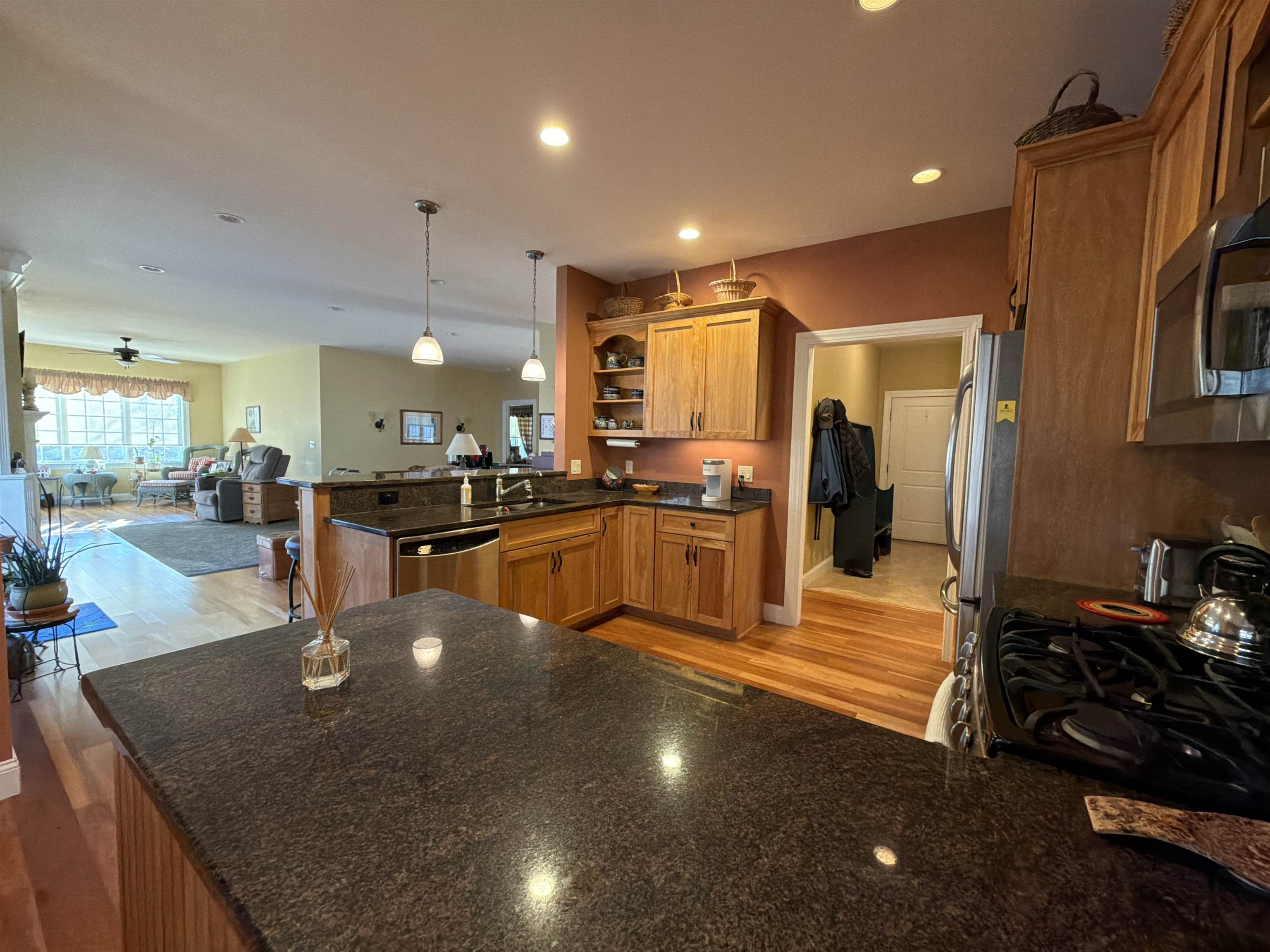 125 Carmel Place, Unit 125 Rutland, VT 05701 - Photo 8 of 40