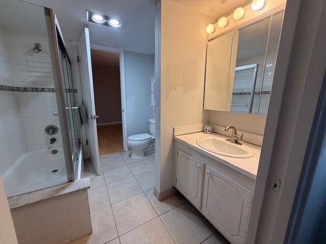 501 Southwest 11th Place, Unit 212 Boca Raton, FL 33432 - Photo 4 of 13 IMG_0930