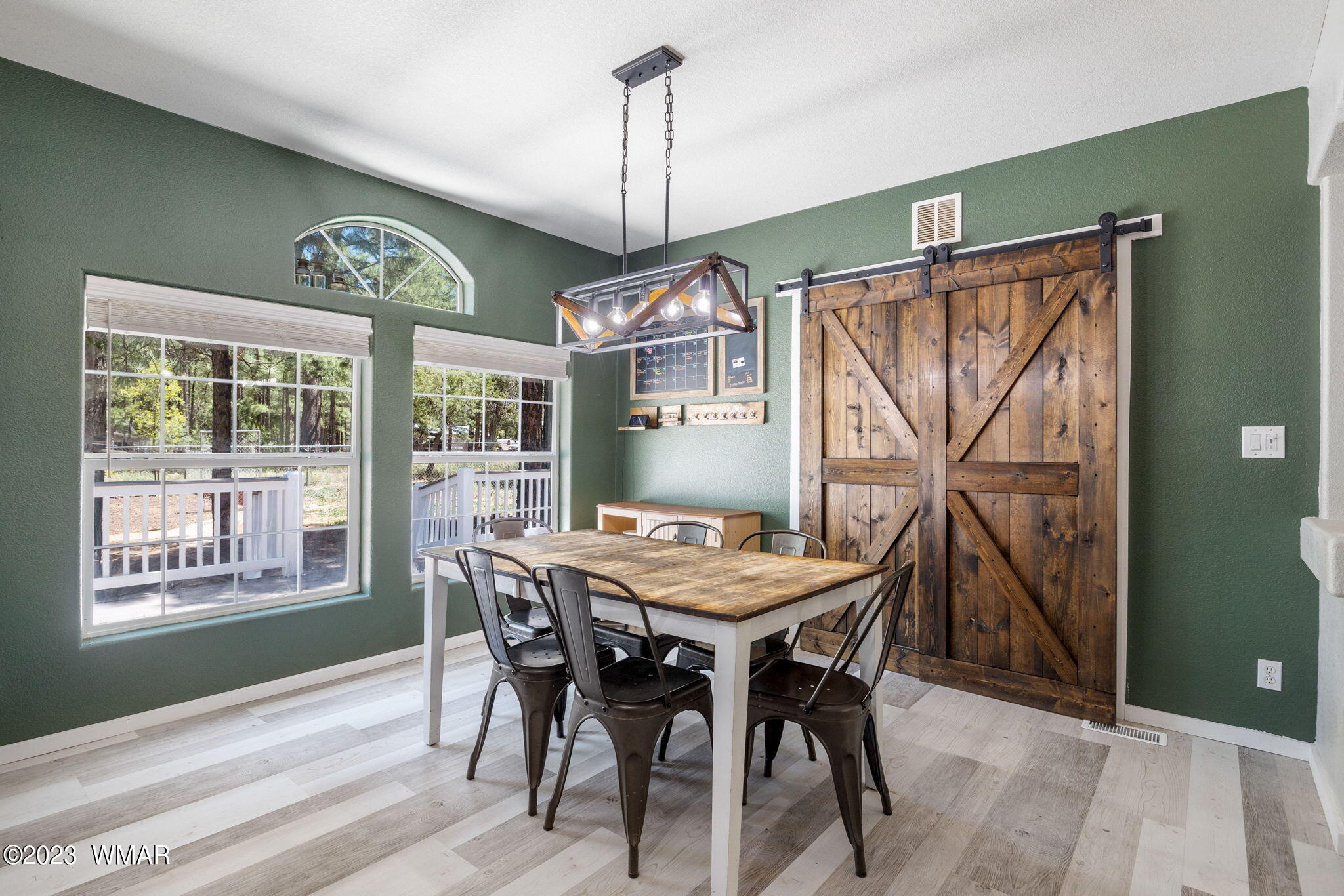 2865 Little Hawk Trail Overgaard, AZ 85933 - Photo 10 of 35