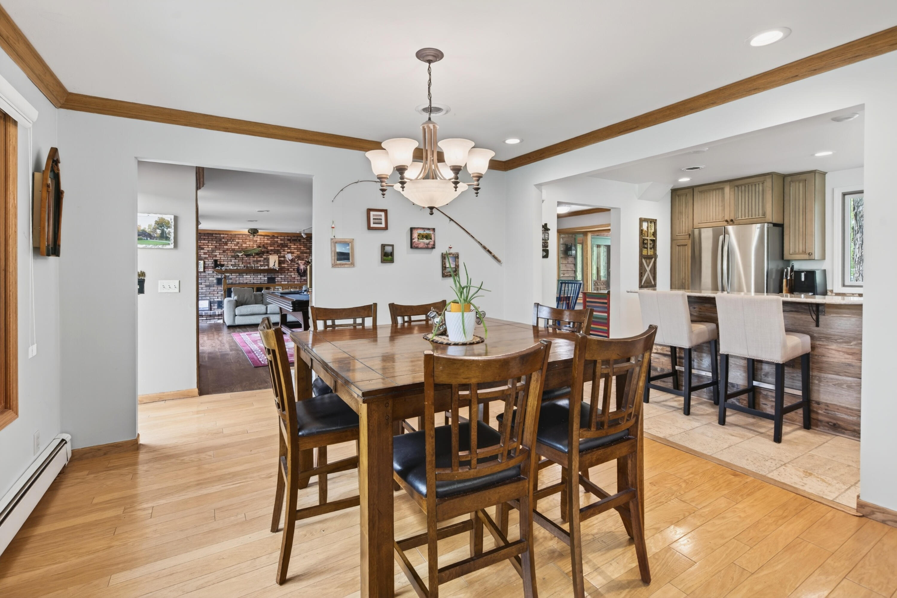 6215 Riesch Road West Bend, WI 53095 - Photo 6 of 66 DSC03174