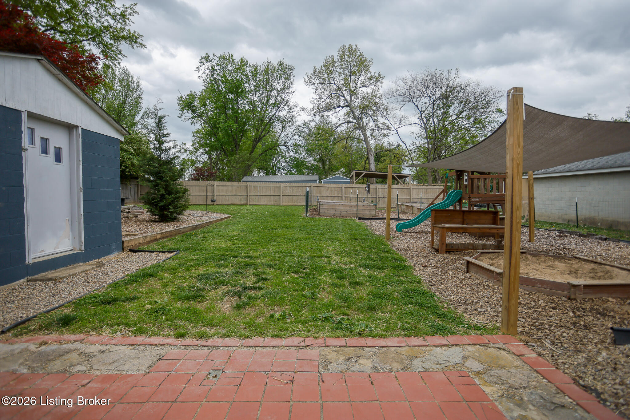 8920 Waltlee Road Louisville, KY 40291 - Photo 9 of 41 8920 Waltlee Rd-8